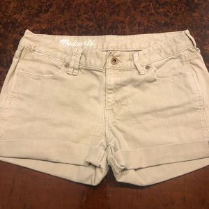 Madwelll shorts